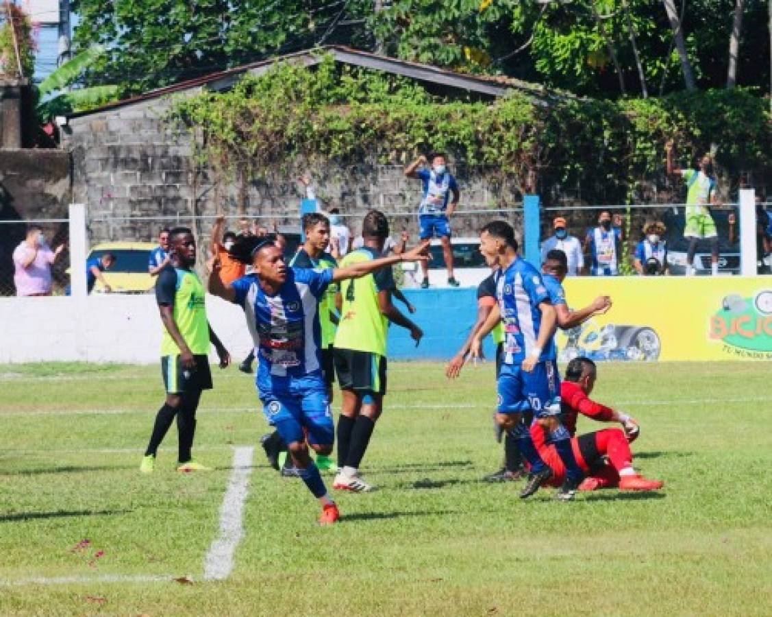 Euforia, festejos y afición: Así se vivió la fiesta de la goleada del Victoria a Potros en la Liga de Ascenso