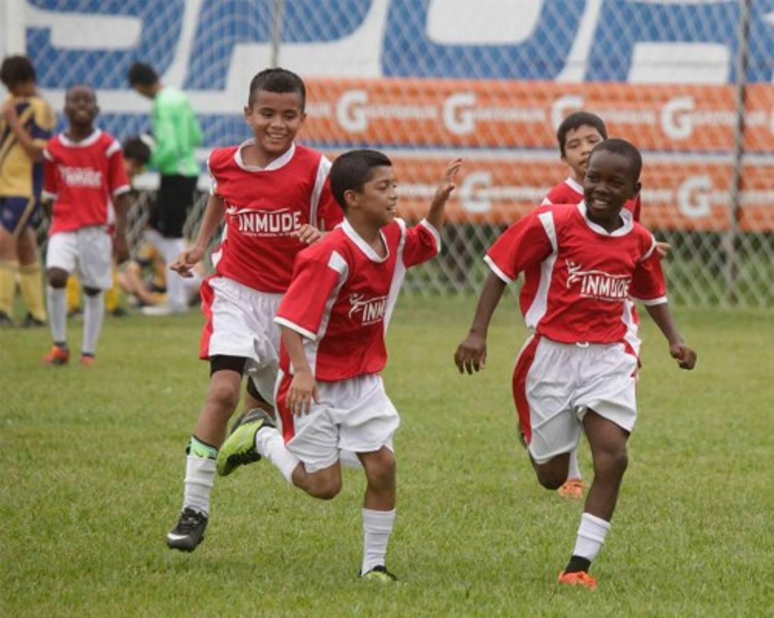 Las mejores imágenes de las semifinales en la Copa Gatorade 2015