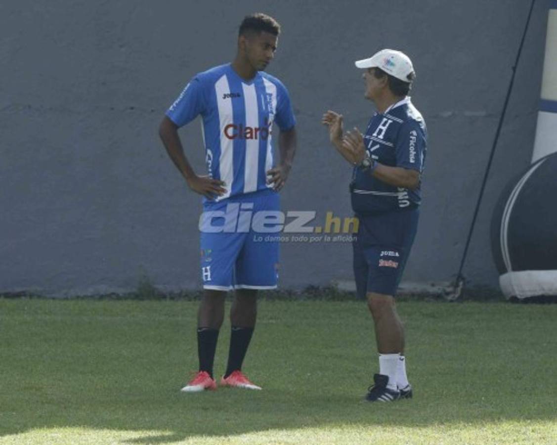 Las visitas sorpresas en el entreno completo de la Selección de Honduras