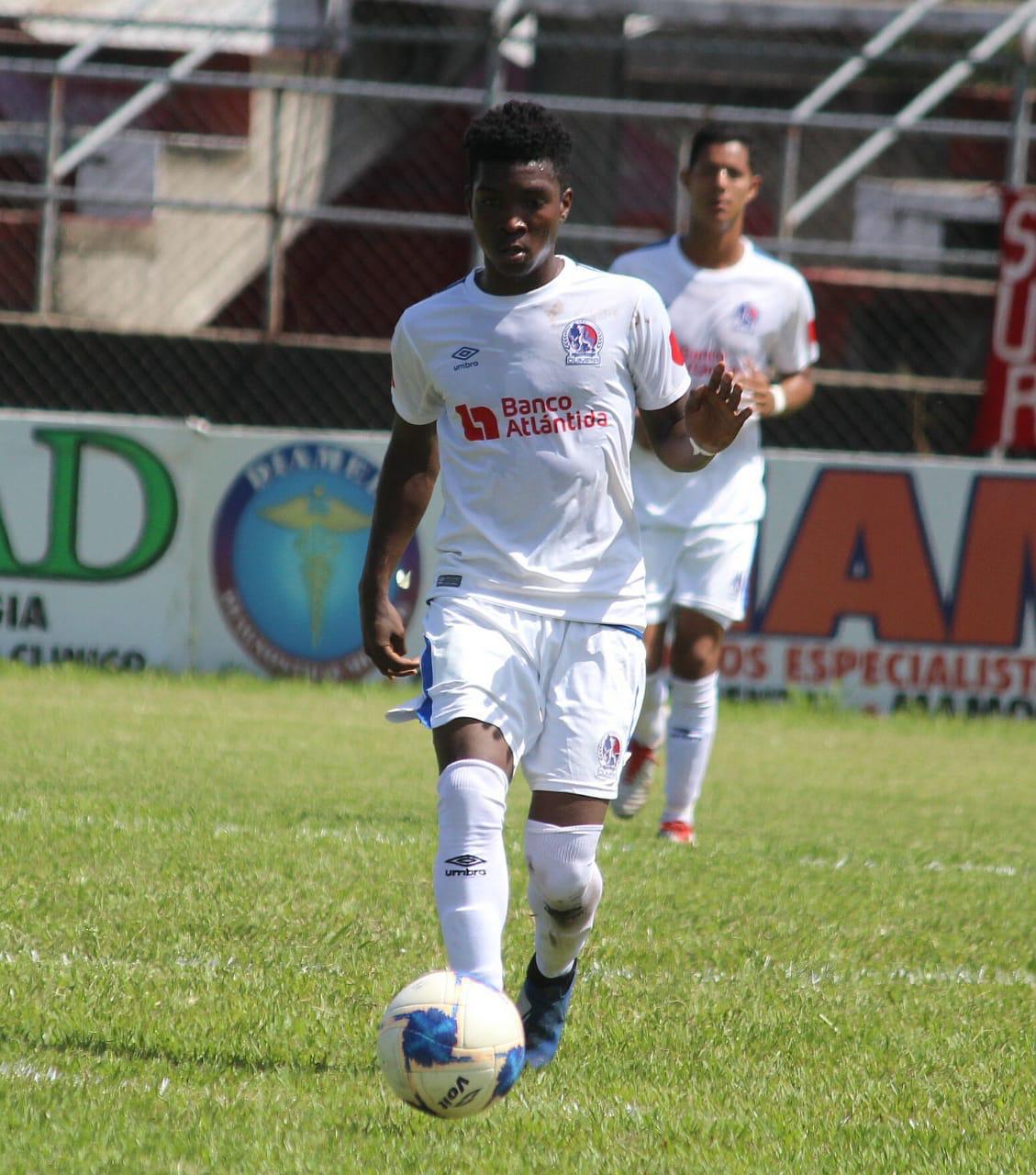 Las tres exóticas contrataciones del Vida, Potro confirma a un extranjero y Villafranca con nuevo destino en La Ceiba