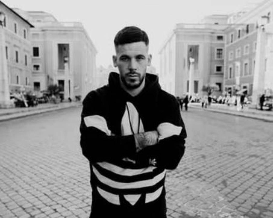 Salió del Barcelona y fue hospitalizado tras sufrir la mordedura de un perro en sus partes íntimas