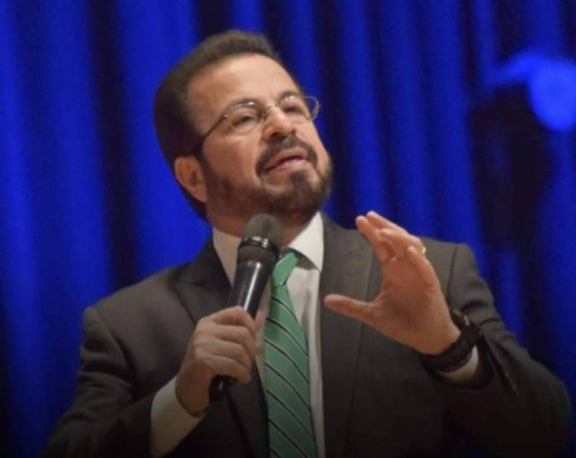 Personsajes de Honduras que no ocultan su amor y son aficionados de Marathón y Olimpia