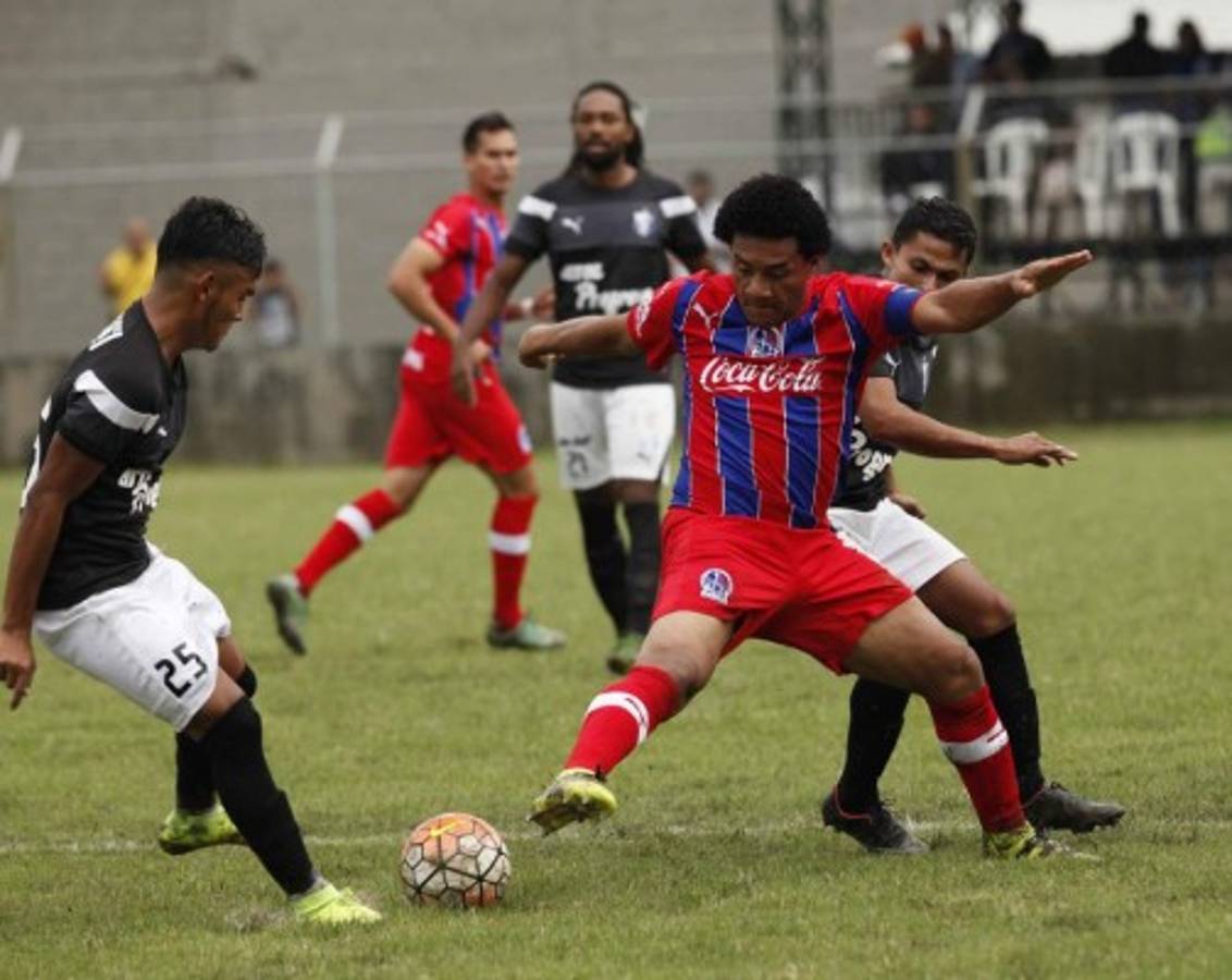 RUMORES Y FICHAJES: Real España busca delanteros