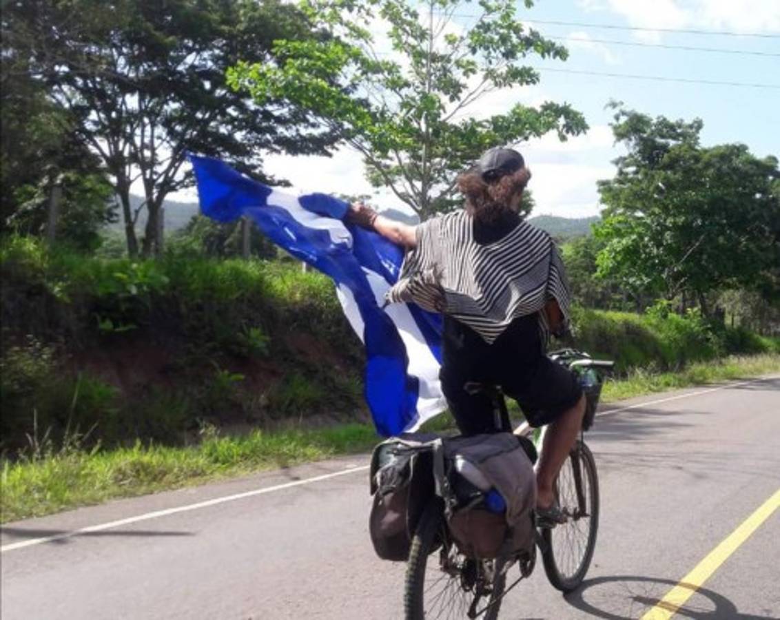 Así es América, la bicicleta que le robaron a Tabaré Alonso en Honduras