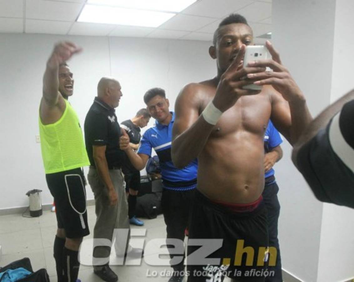 ¡Júbilo, lágrimas y 'marihuana'! El emotivo festejo del Honduras por llegar a la final