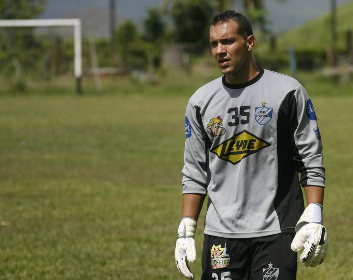 David Sierra jugó en Honduras con la camiseta del Victoria en 2013.