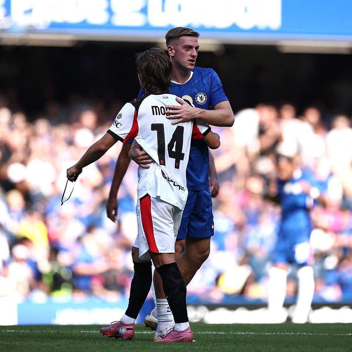 El amargo debut de Modric con el Milan: goleados por el Chelsea y el jugador que se quedó con su camiseta