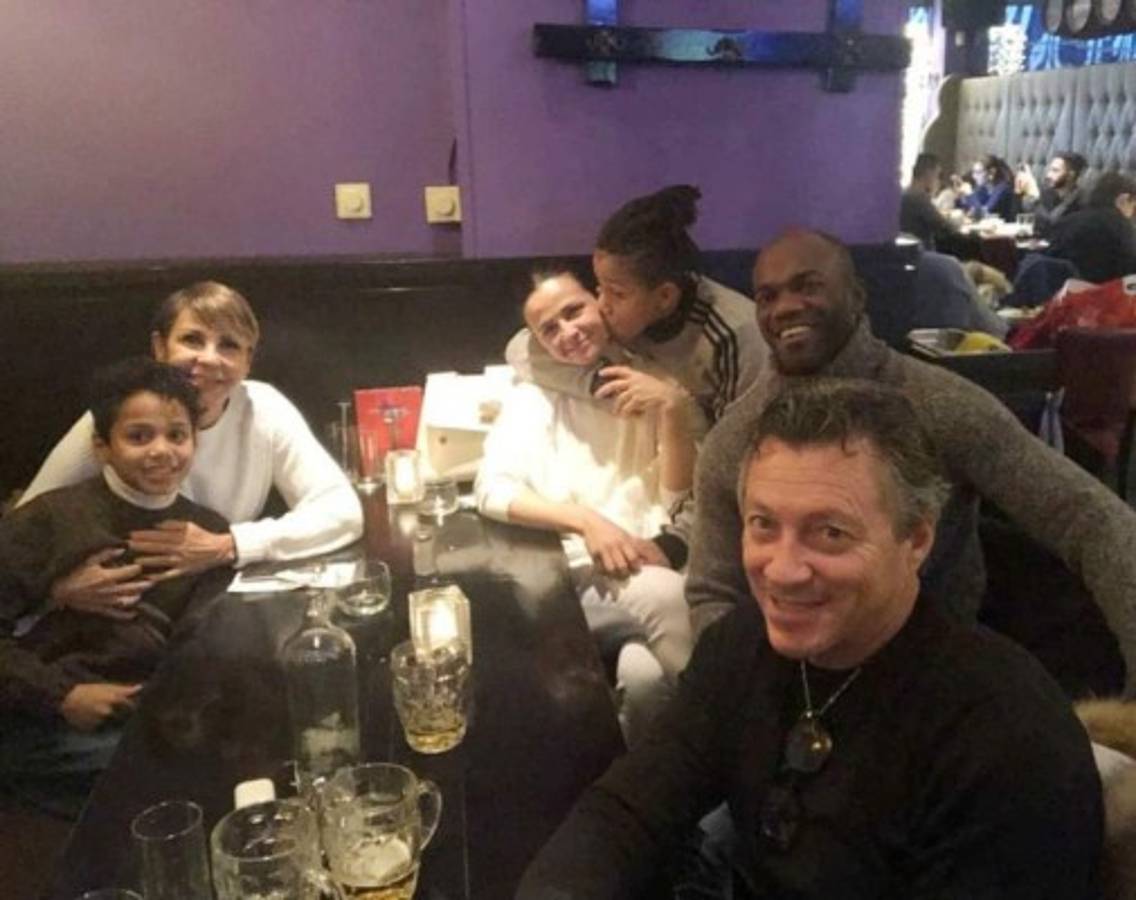 Dubai, Mónaco, Sidney… Así despiden el 2018 los futbolistas hondureños