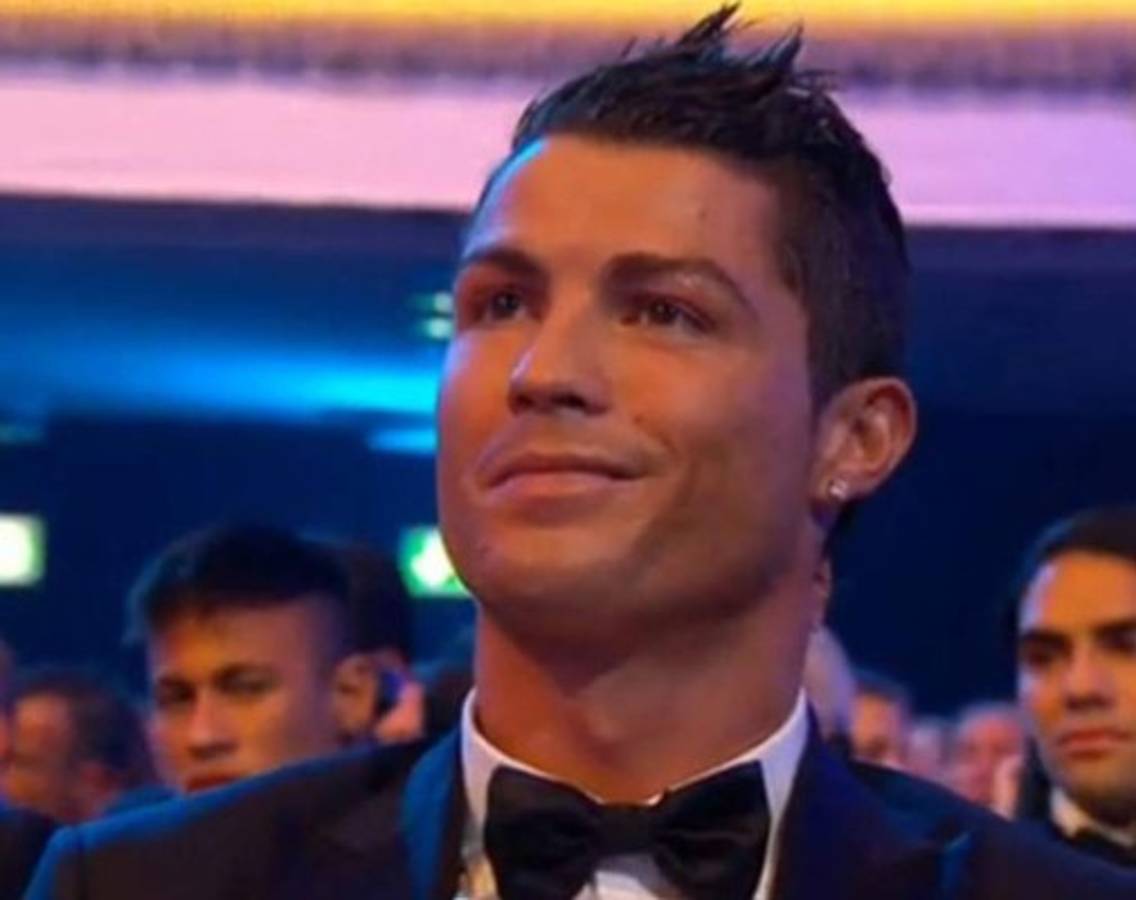 Los rostros de Cristiano Ronaldo en Balones de Oro frente a Lionel Messi