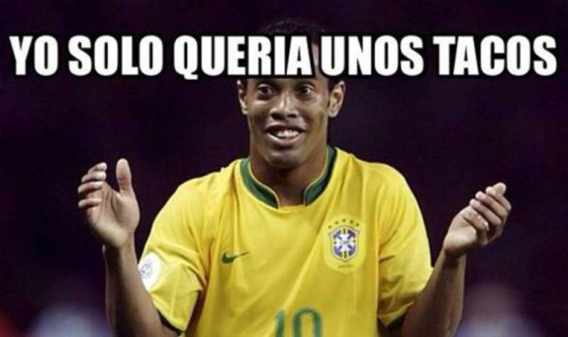 Memes de Ronaldinho por su llegada al Querétaro de México