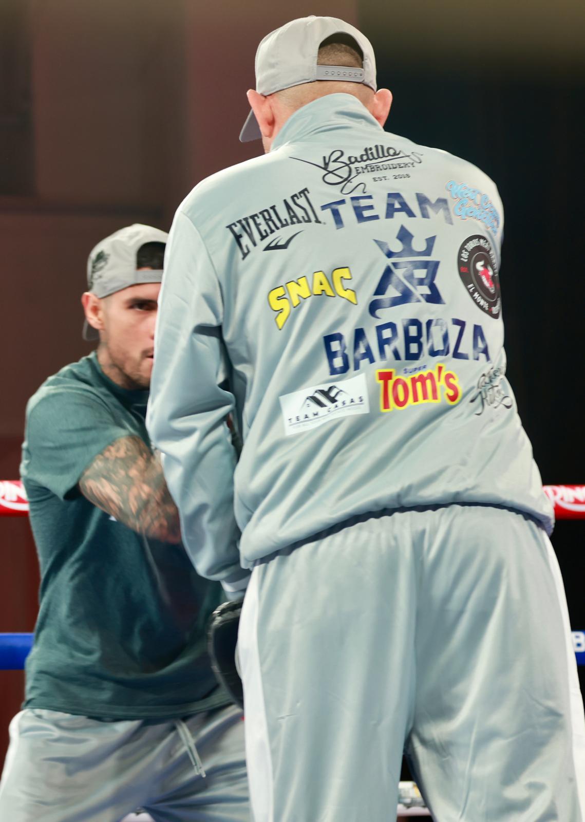¡Alta tensión! Teófimo López y Arnold Barboza ni se voltearon a ver en sus entrenos y así reaccionó Mano de Piedra Durán