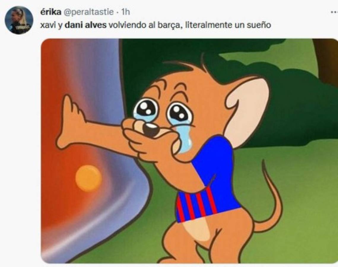 Dani Alves regresa al Barcelona y los memes destrozan al jugador brasileño por su edad