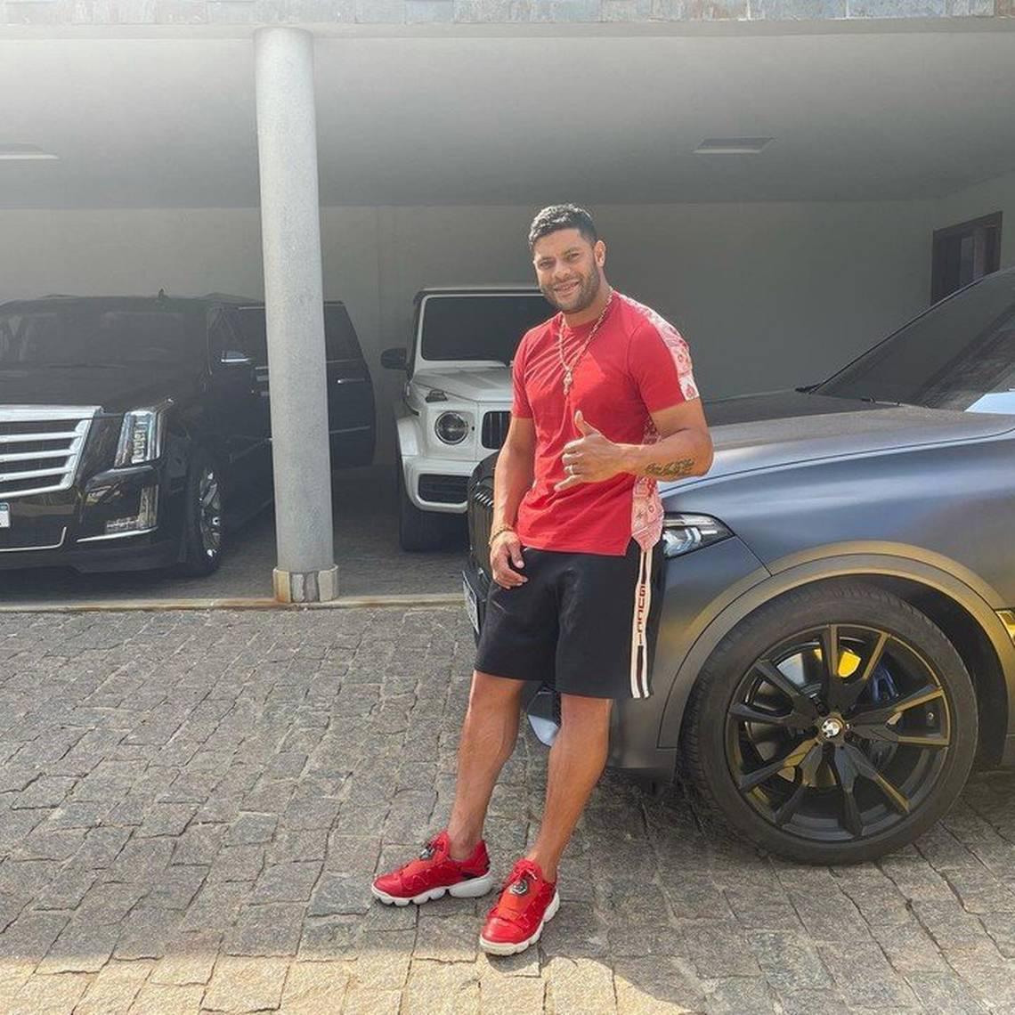 Así es la millonaria y lujosa mansión donde vive Hulk en Brasil con la sobrina de su ex esposa