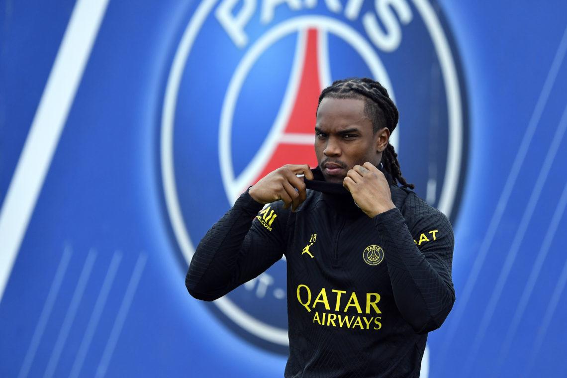Renato Sanches tiene contrato con el PSG hasta 2027, pero no se descarta su venta este verano.