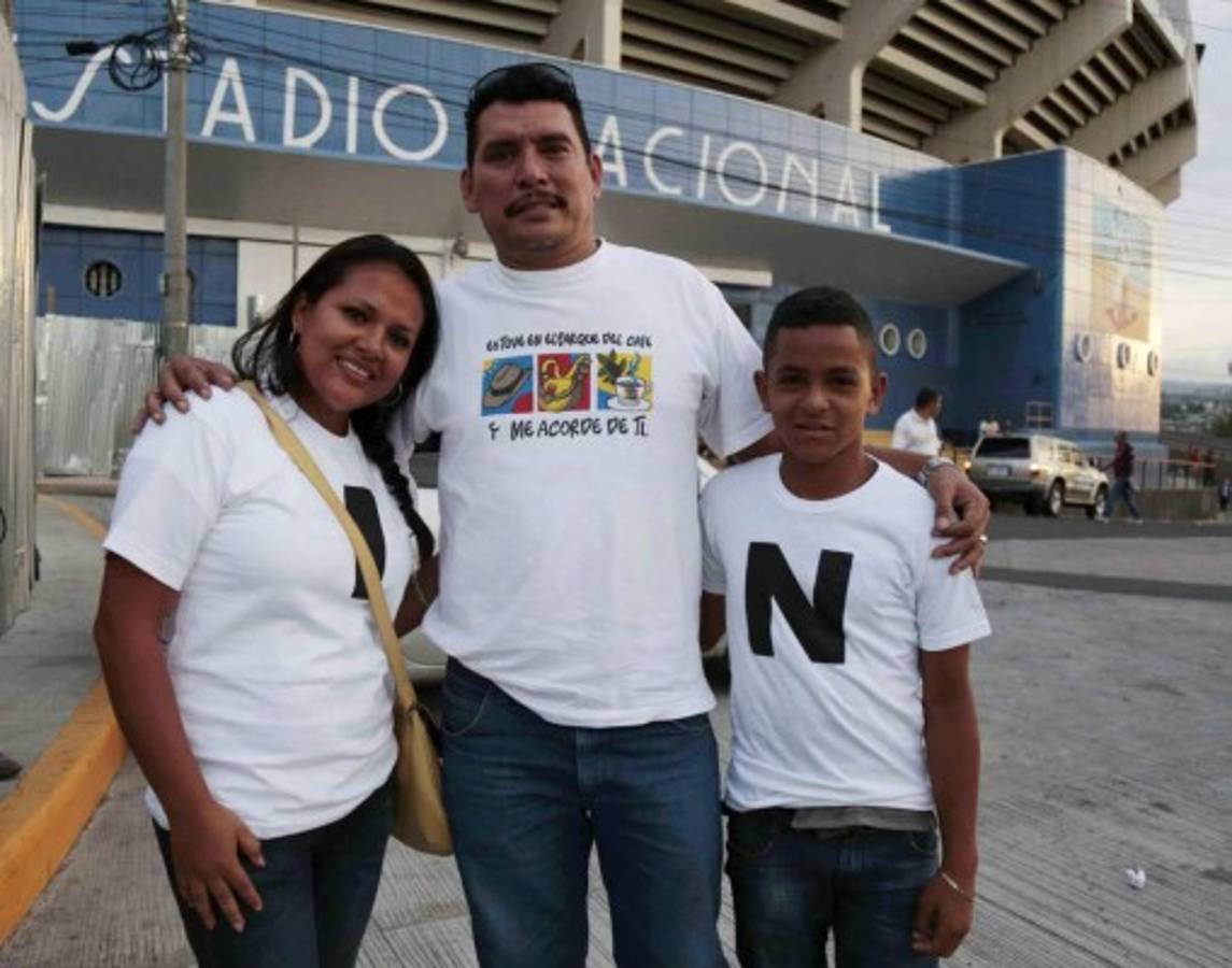 FOTOS: Las curiosidades que dejó el amistoso entre Honduras y Guatemala