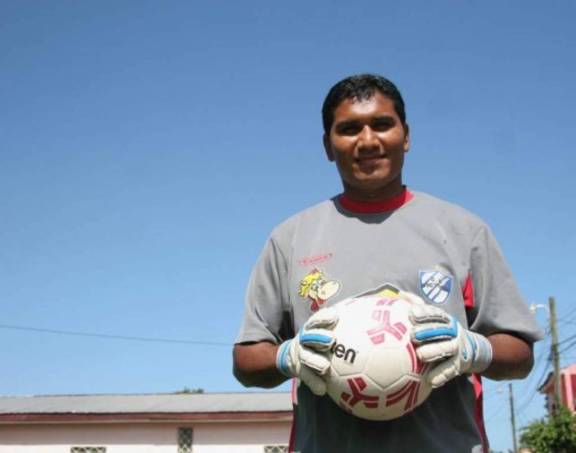 Los jugadores hondureños que estuvieron retirados del fútbol y luego regresaron