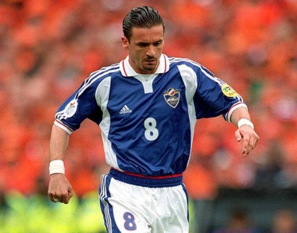 Grandes jugadores que brillaron en selecciones que ya no existen