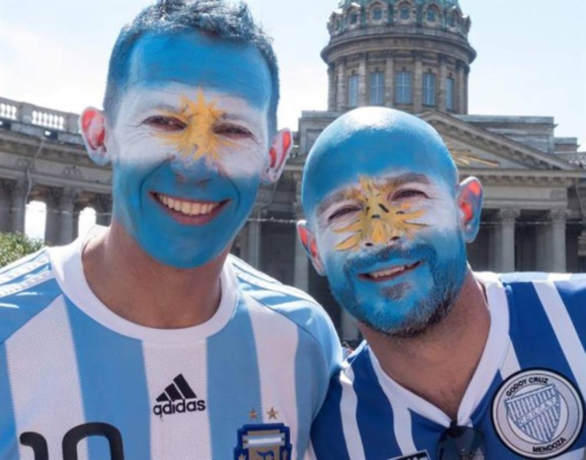 FOTOS: La especular fiesta de los argentinos previo al juego ante Nigeria