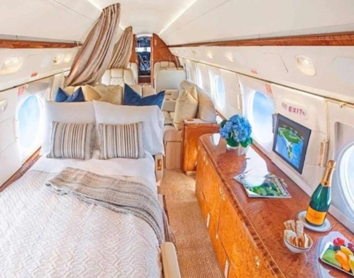 El costoso avión que Messi puso a disposición de la selección de Argentina: Con ducha y cocina