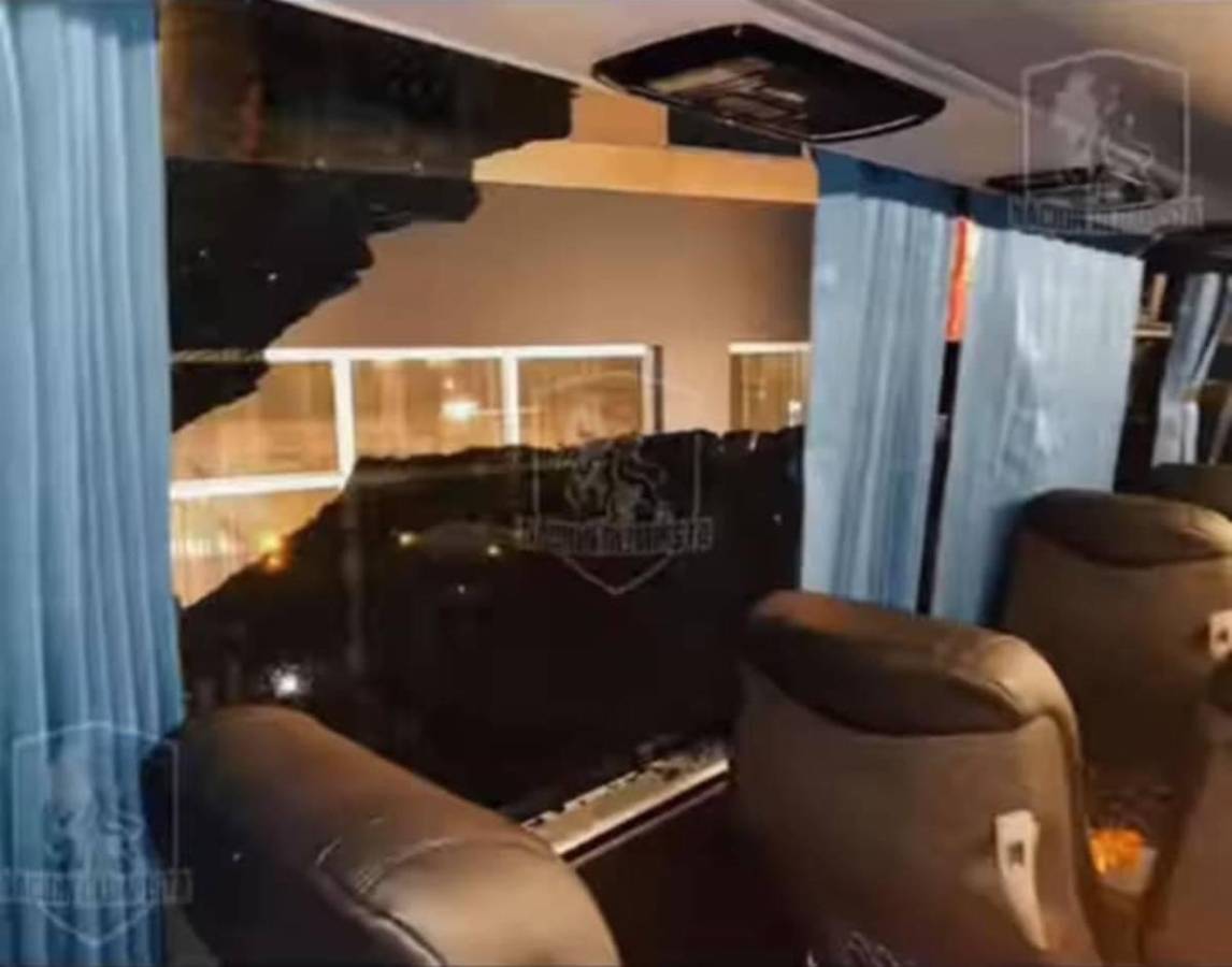 ¿Hay jugadores afectados?: así quedó el bus de Olimpia tras ataque en Costa Rica: No que mucha educación