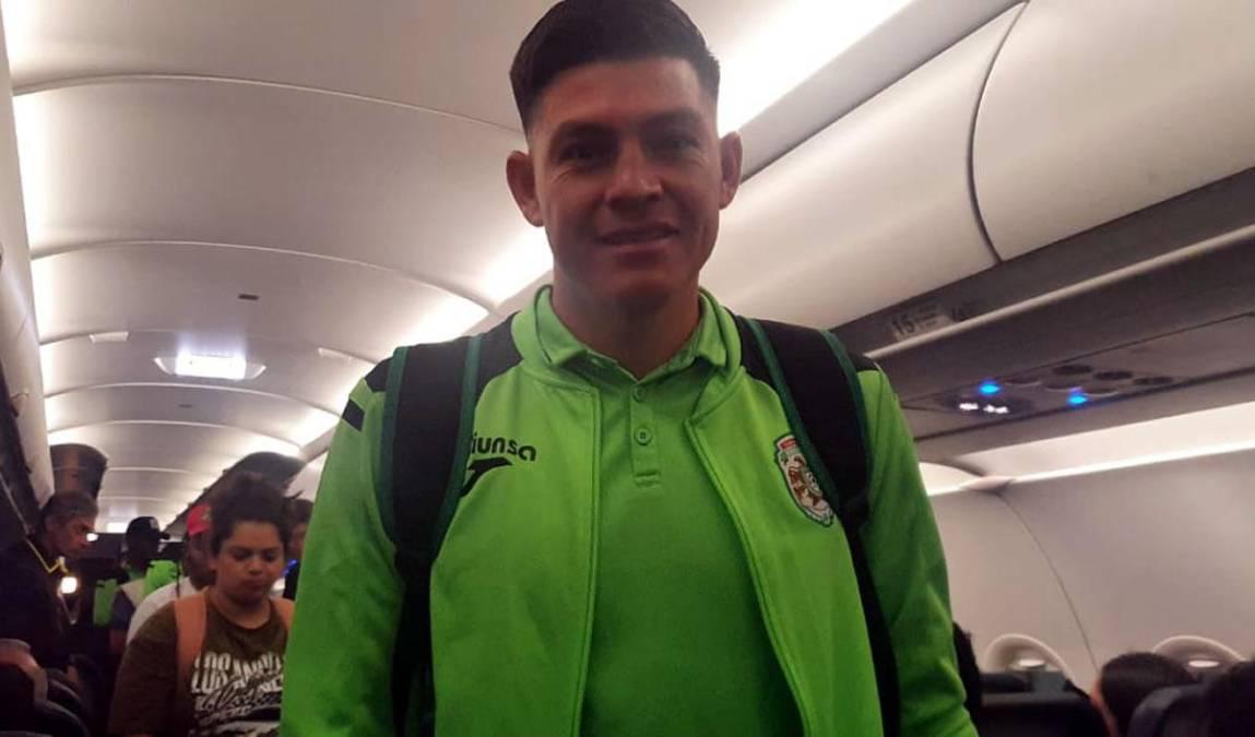 Así vivió el Chelito Martínez su primera experiencia en avión y el conmovedor reencuentro con su hermana en Estados Unidos