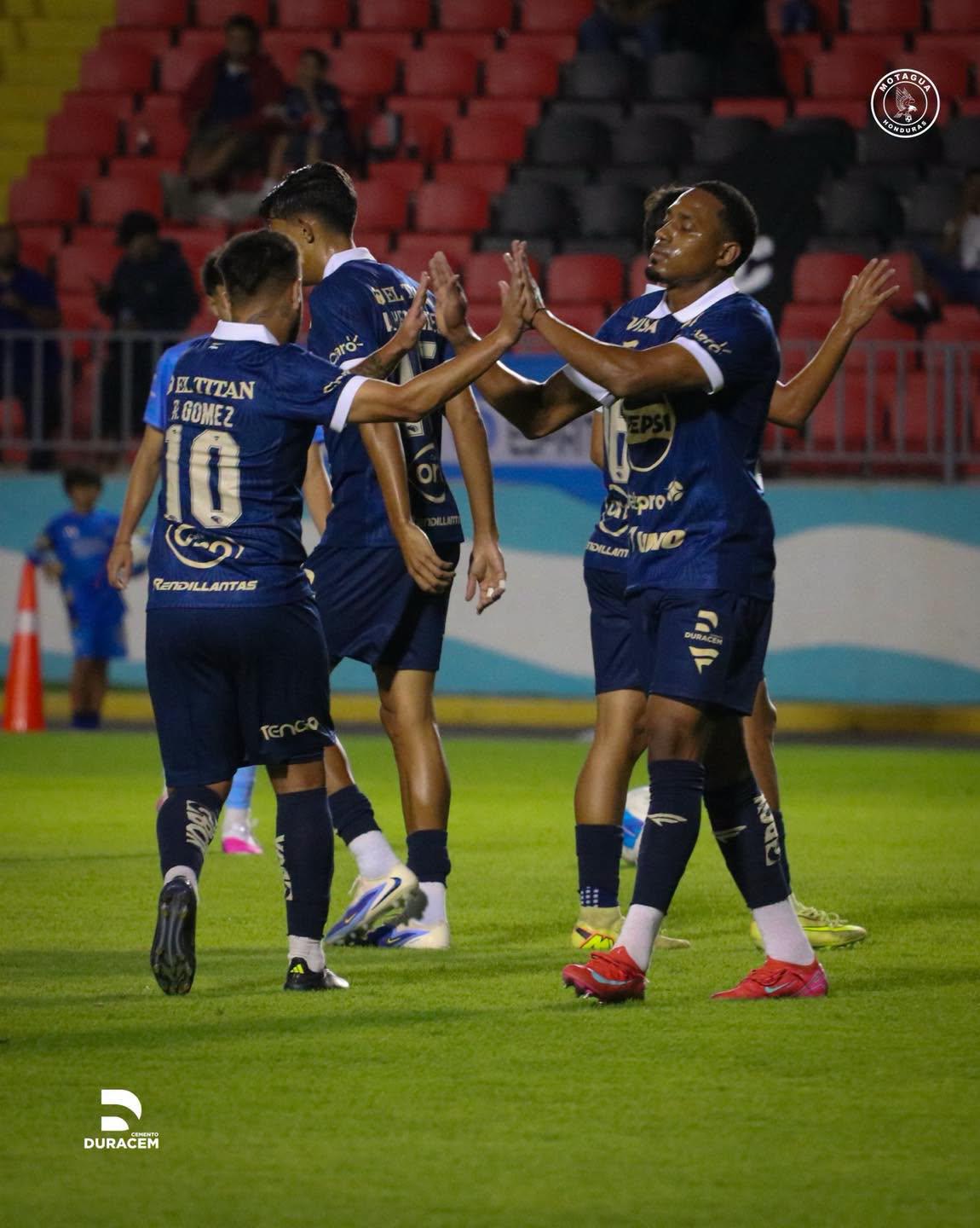 MERCADO: Otro tiktoker a Liga Nacional; Motagua y Olimpia anuncian más fichajes