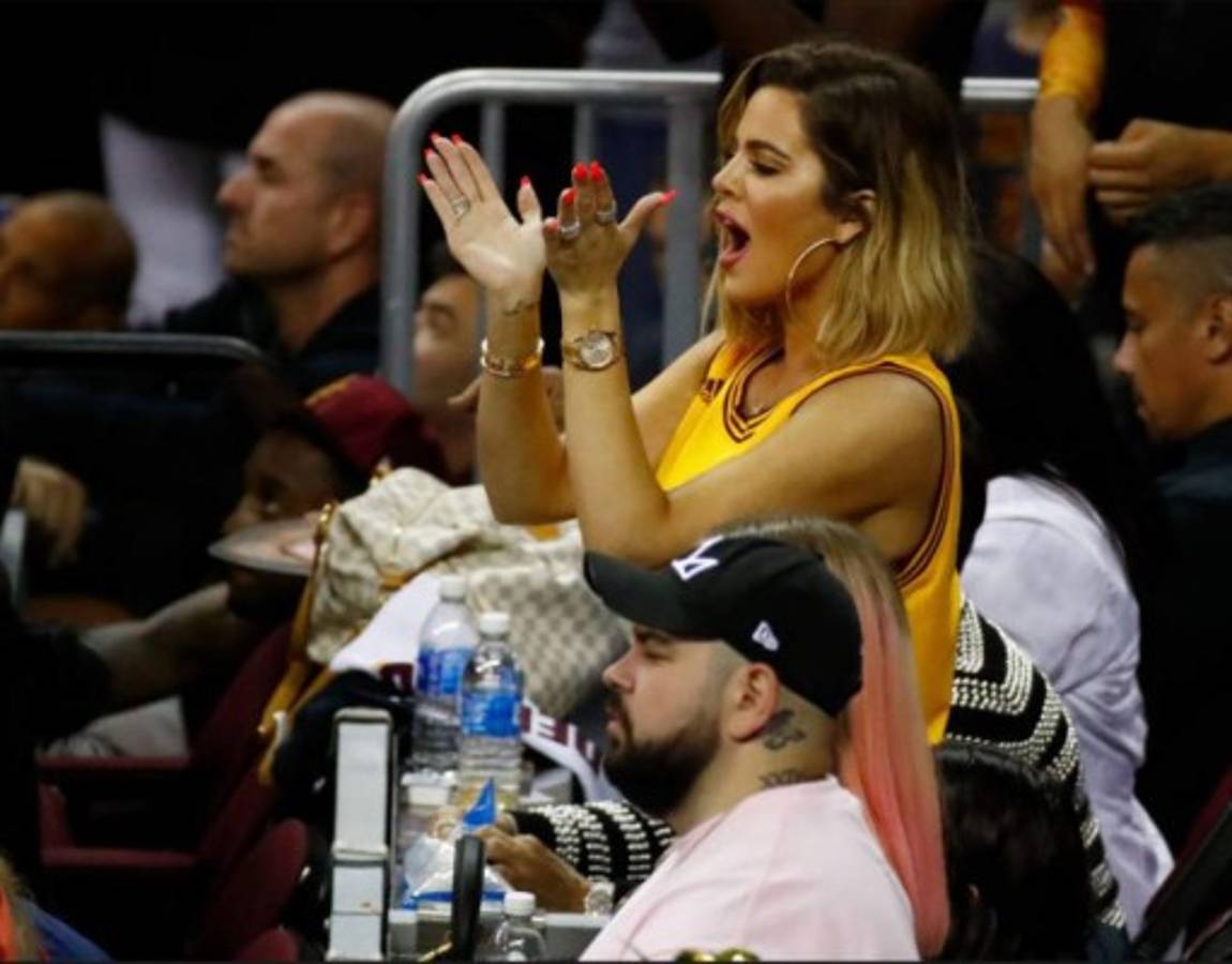 Las Kardashians, las sexis aficionadas que le van a Cavaliers en final de NBA