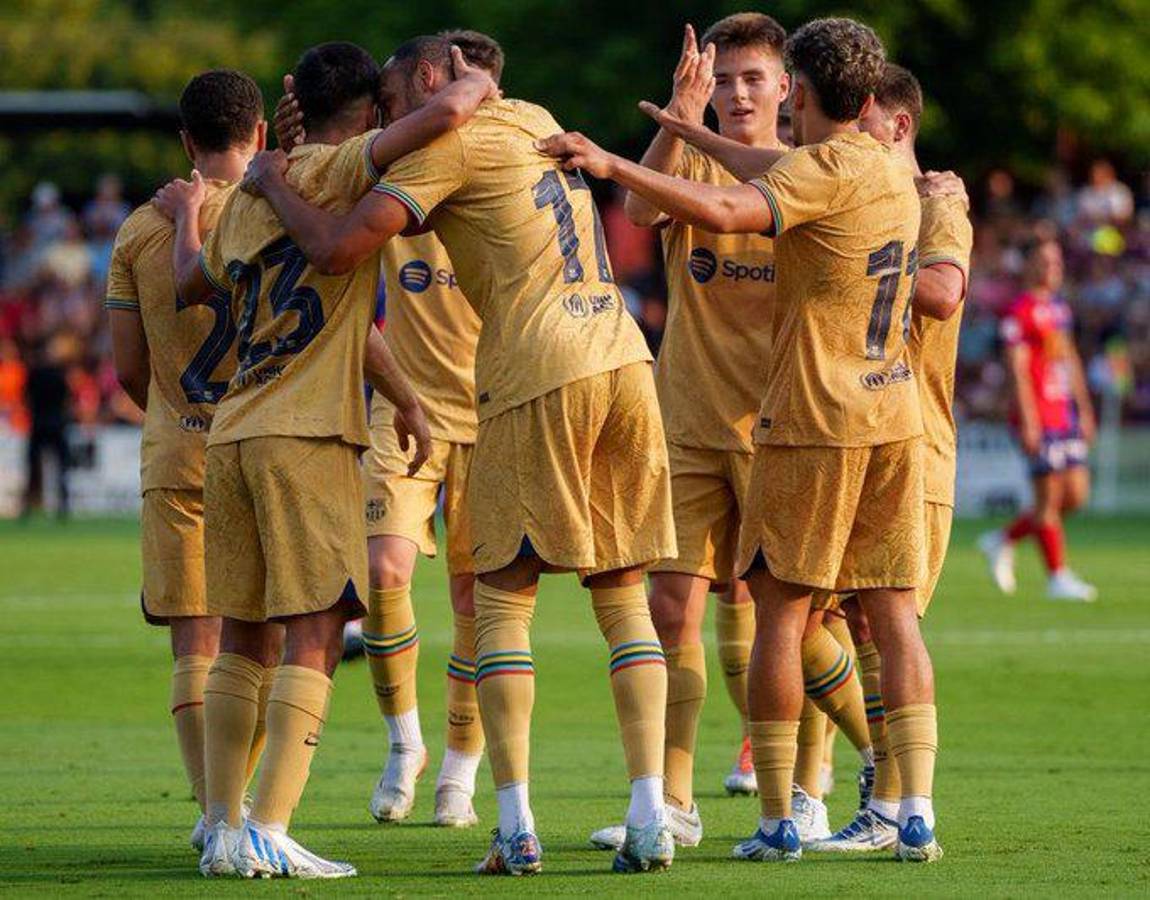 Así fue el primer amistoso del Barcelona de Xavi: El debut de Kessié, los capitanes y el “descarte” que sumó minutos