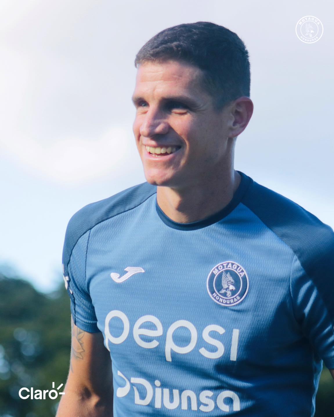 Motagua: ritual al nuevo fichaje y celebración de cumpleaños antes de viajar a su primer amistoso