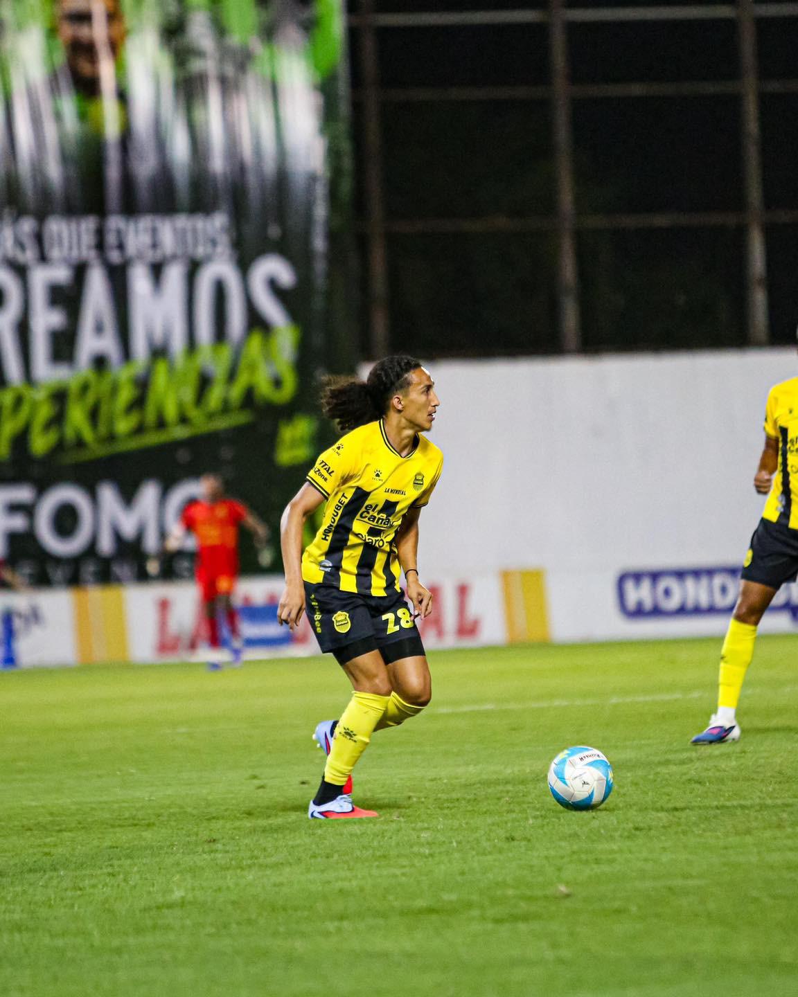 Fichajes: Altas en Olimpia, bajas aurinegras, Farioli impacta ¿Se va del Ciclón?
