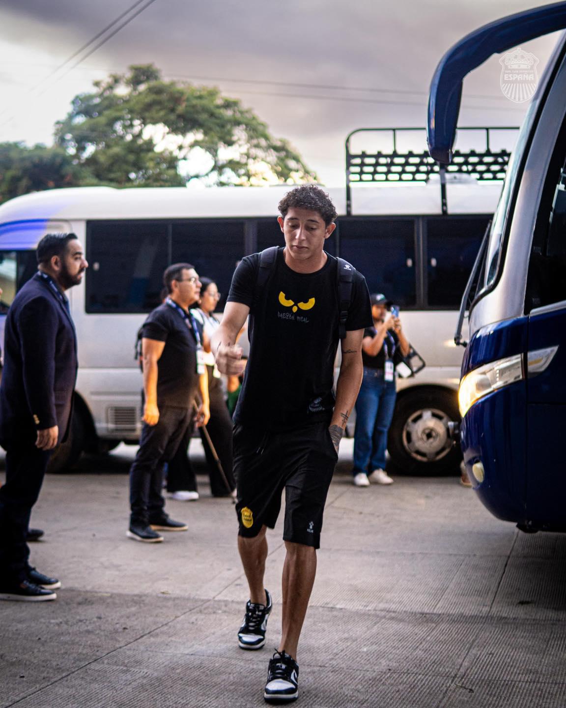 Nixon Cruz: El curioso lugar donde lo ficharon y golpes en su corta carrera, así ha sido la vida de la sensación en Real España