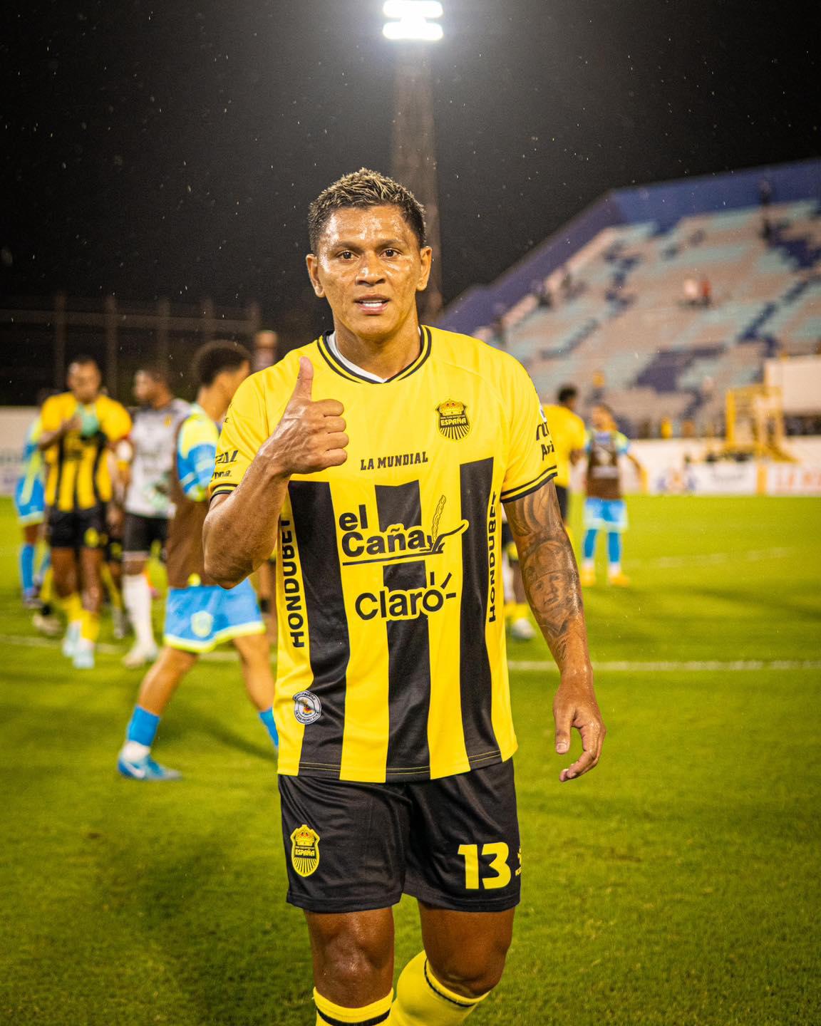 Giro inesperado: Luego de su polémica salida de Real España, Bryan Moya reapareció lejos de Honduras