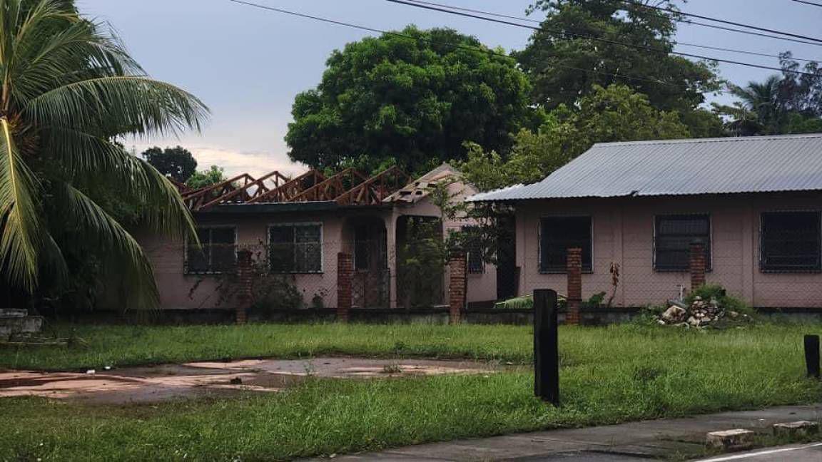 Informe especial: Puerto Cortés fue golpeado por fenómeno natural y así quedaron sus calles: “Perdimos nuestros techos”