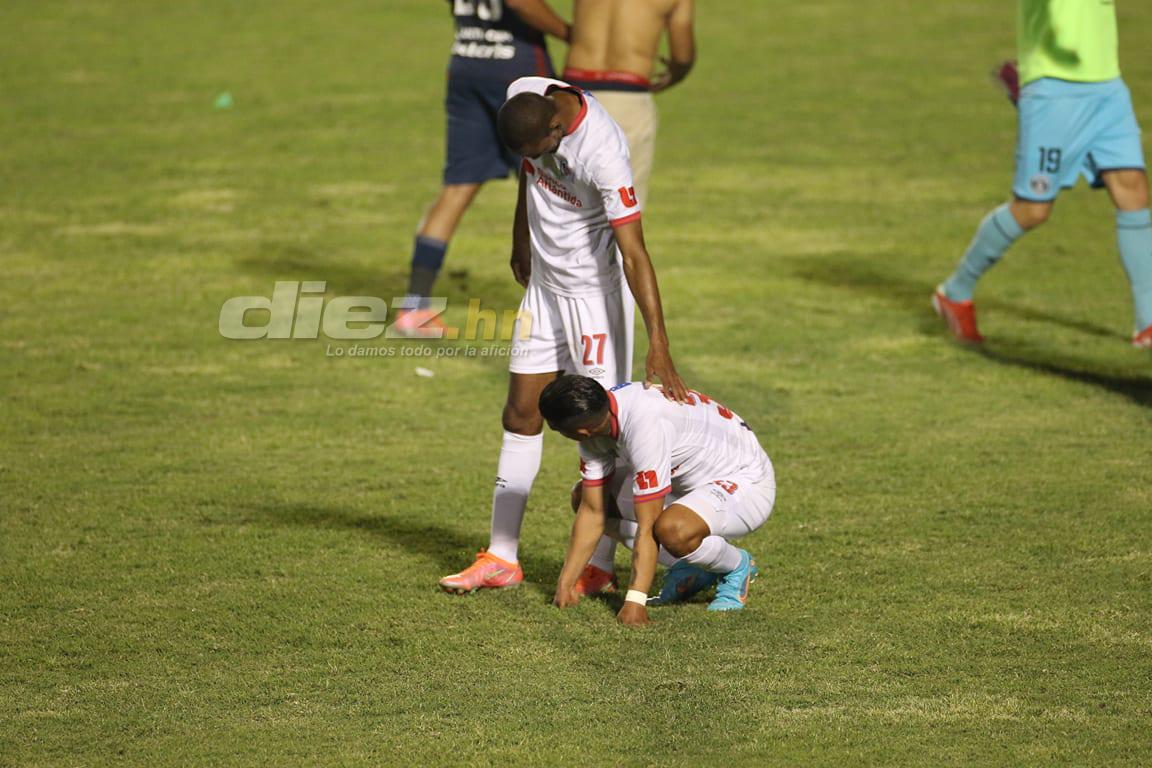 Así festejó Motagua tras avanzar a la final, la tristeza y amargura en Olimpia y las bellas chicas que sufrieron por el león