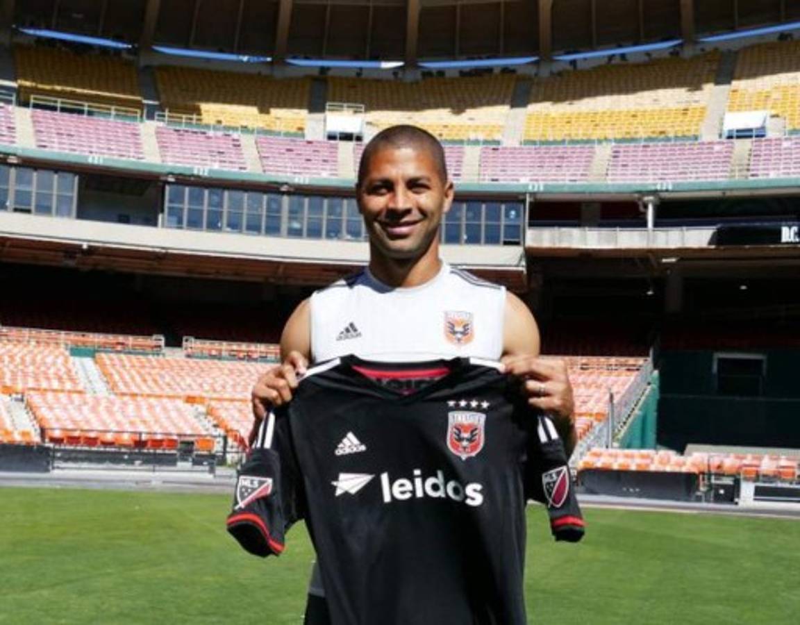 Los futbolistas centroamericanos que juegan en la MLS