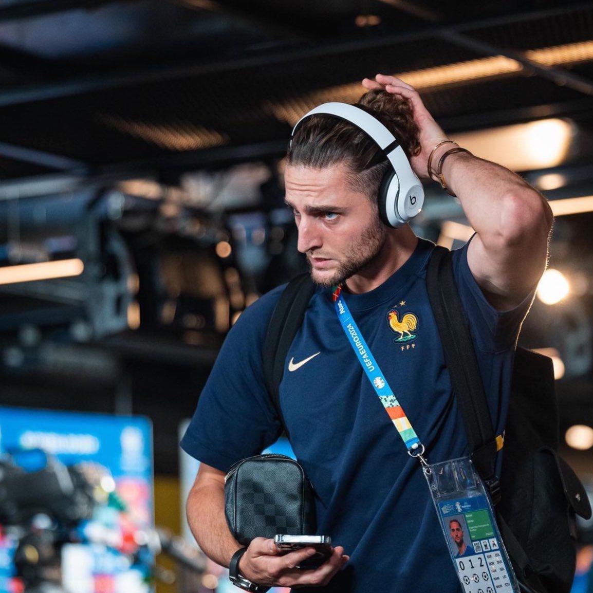 Giro inesperado con Keylor Navas y Sergio Ramos daría el bombazo; el feroz mensaje de Balotelli