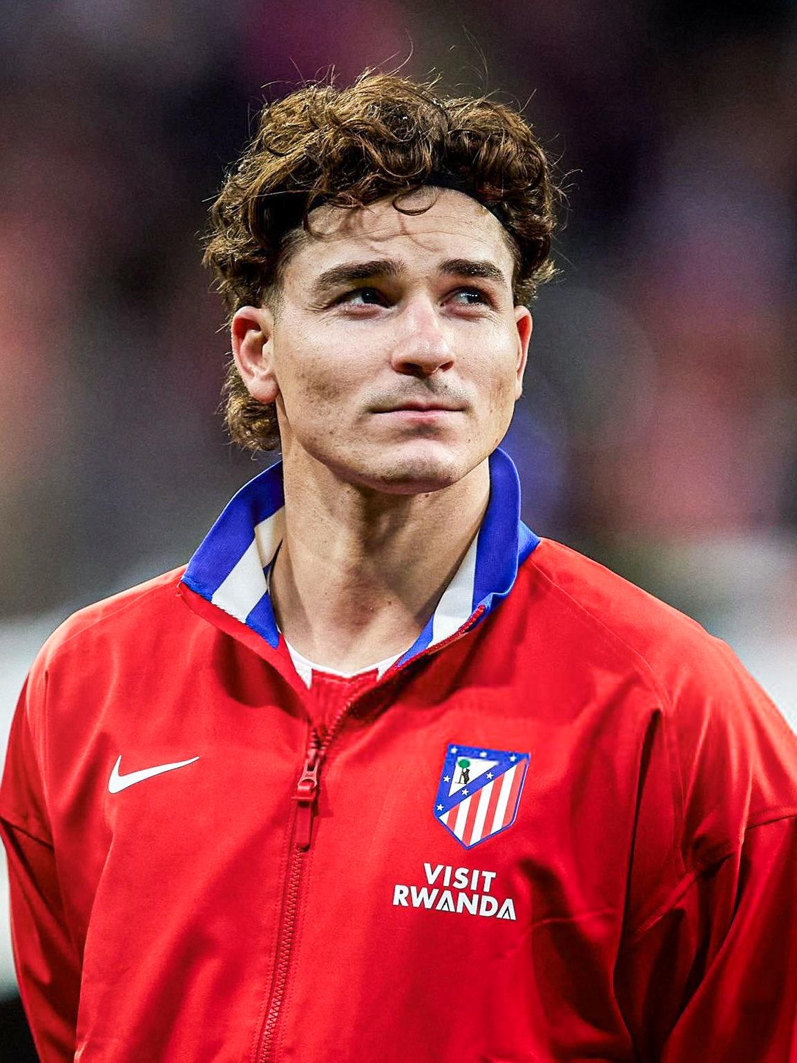Barcelona cierra fichaje, oferta de 130M por Julián y barrida en el Real Madrid