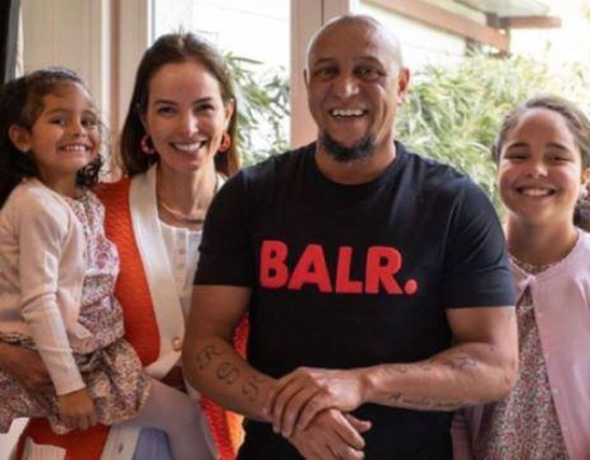 Roberto Carlos se separó de su séptima mujer y ahora vive en la sede del Real Madrid: tiene 11 hijos