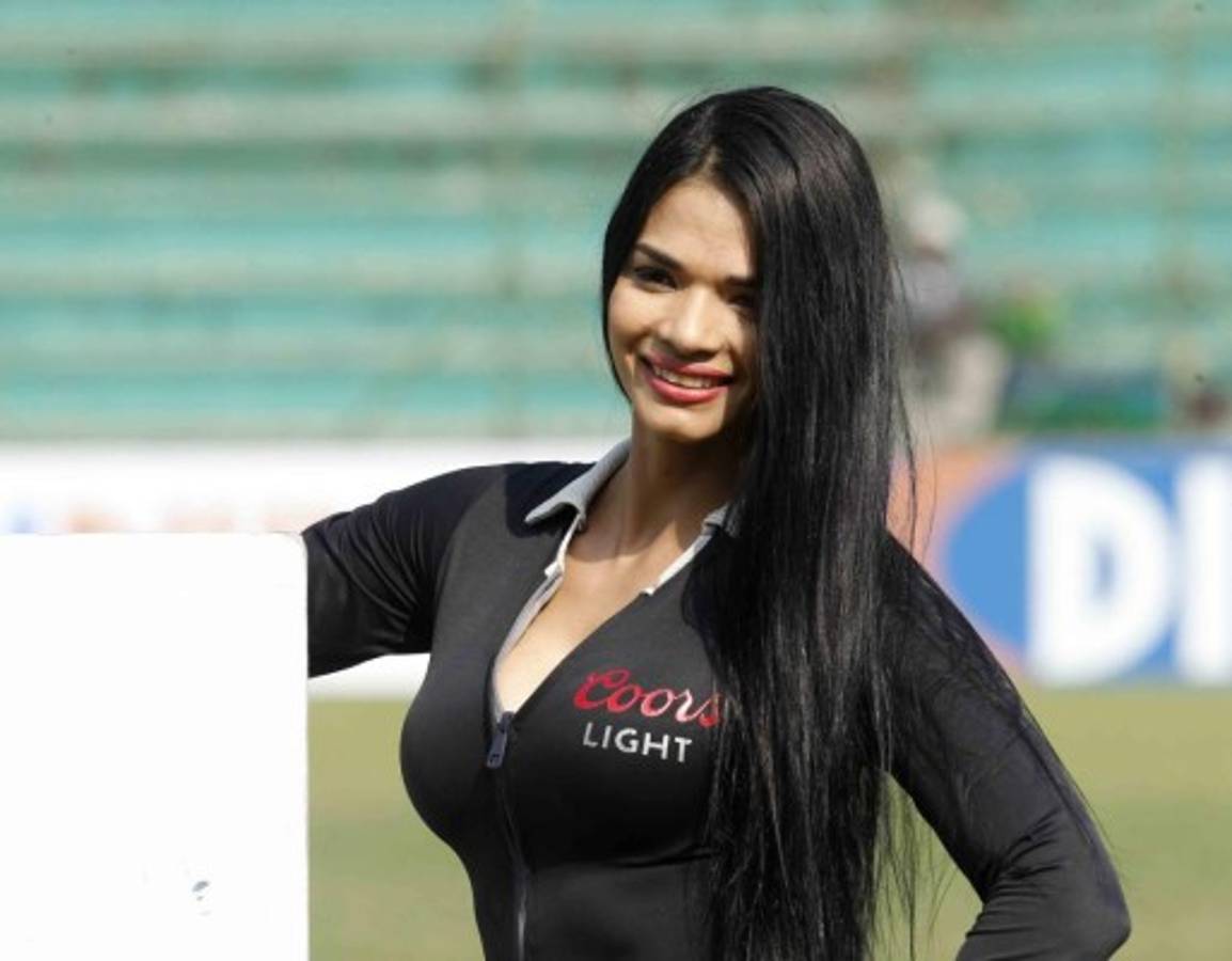 El clásico sampedrano se llena de niñas lindas en el Yankel Rosenthal