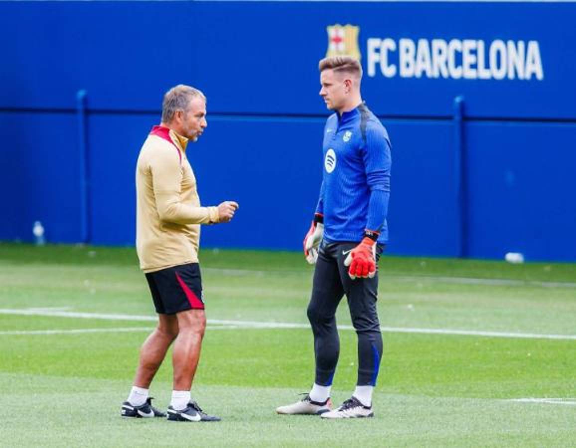 Conflicto en Barcelona: revelaron el motivo por el que Flick ya no cuenta con Ter Stegen; lo que hizo el portero