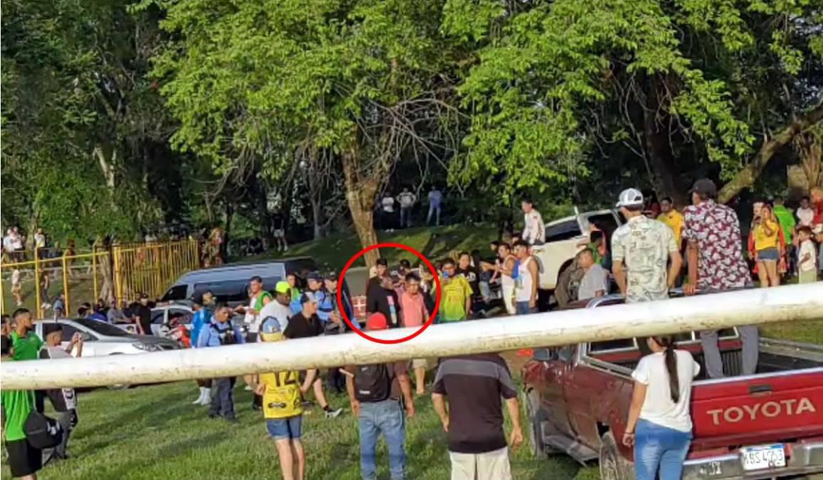 Romell Quioto dejó atŕas la polémica y mostró su lado más humano: el gran gesto del futbolista en Tegucigalpa