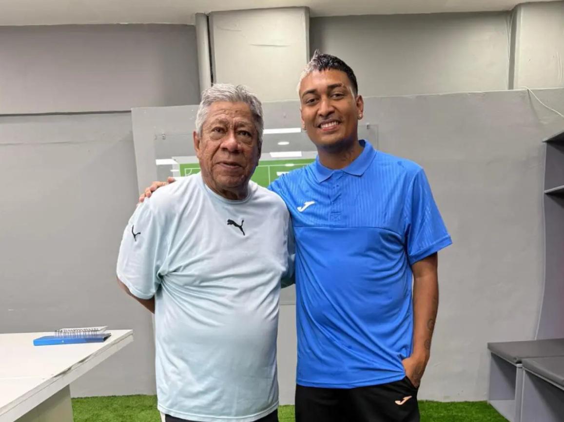 Fichajes: Palma suena en España, Olimpia atento con figura, Chelito es noticia y Motagua quiere a juveniles