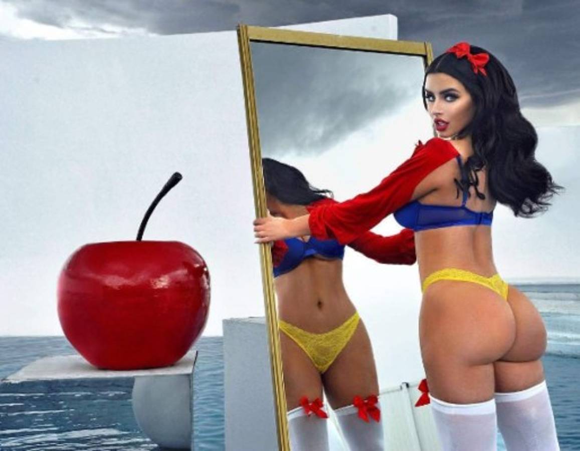 ¡De infarto! La exfutbolista más sexy arrasa con su calendario para 2017