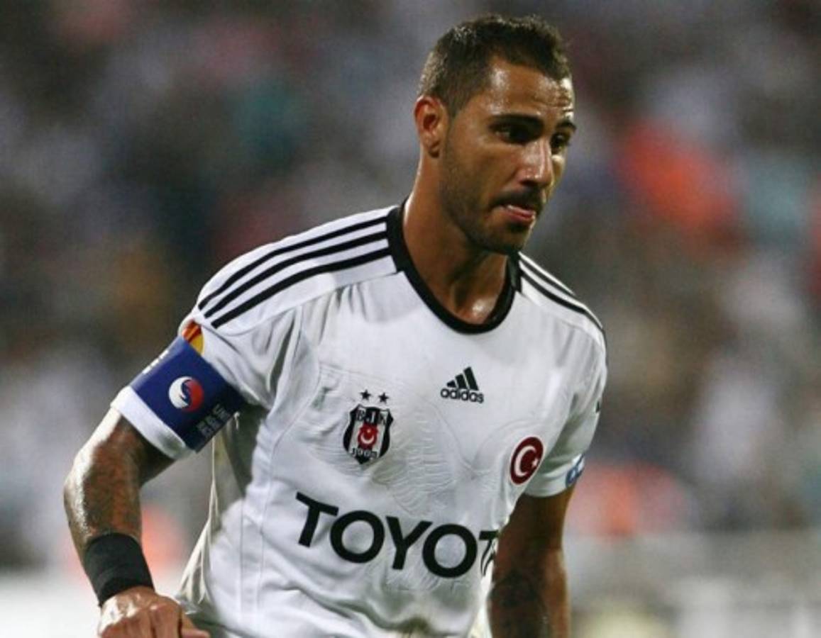 ¡El once ideal de cracks que quedan libres en la próxima temporada!