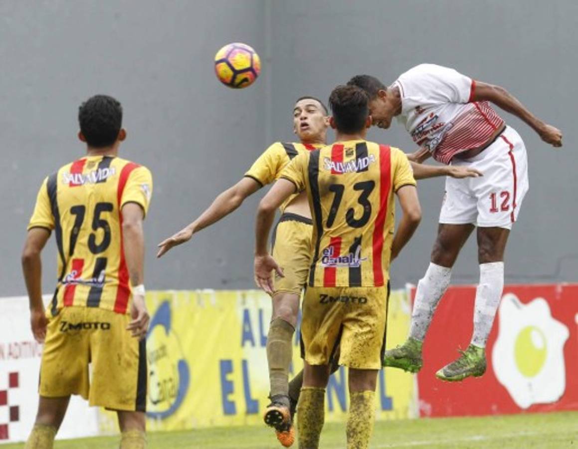 Real Sociedad derrota al Real España en amistoso de pretemporada disputado en el Morazán