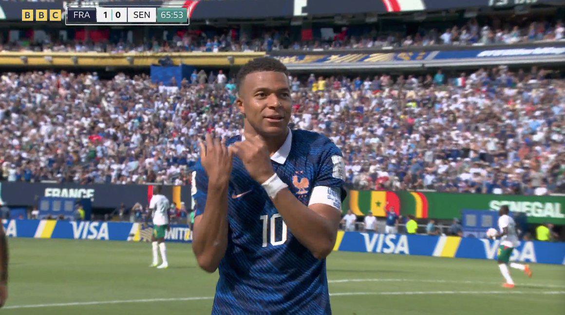 Mbappé rompe a Messi en Mundiales, la visita a Kanté y el festejo de Francia