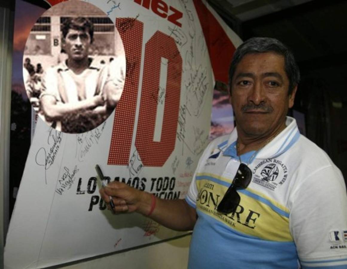 Los futbolistas hondureños que merecieron jugar un Mundial