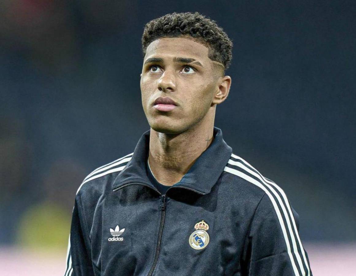 Real Madrid confirmó el fichaje de Mbappé y va por otro bombazo; delantero vuelve al Barcelona y duro golpe en el City