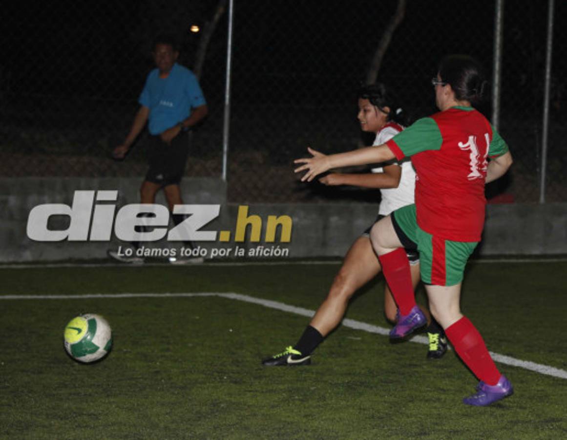 Torneo de fútbol femenino SPORTLINE 2013.