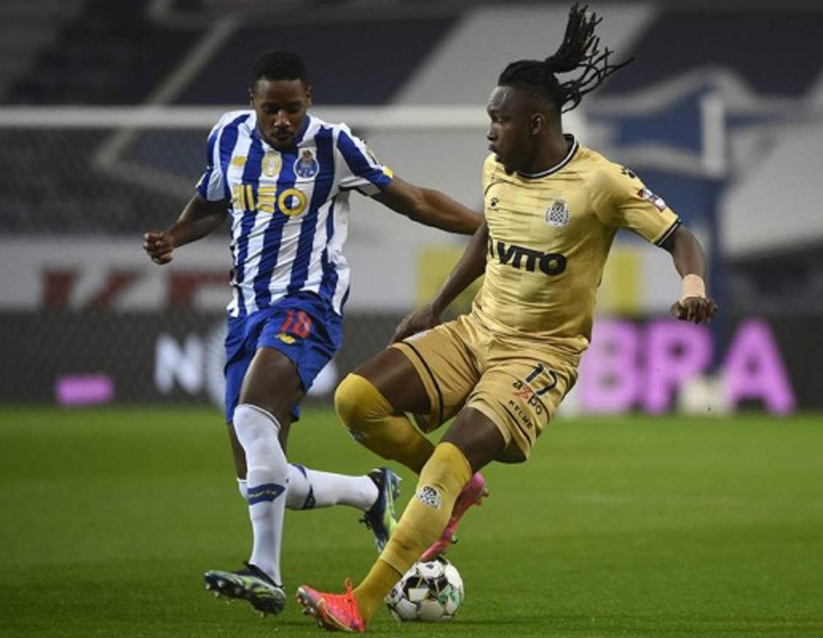 ¡Grítalo Panterita! El festejo de Albert Elis al marcar ante Porto su cuarta gol en Portugal y su duelo ante Pepe